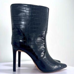Express Faux Leather Croc Thin Heel Boots • Women’s Size 8